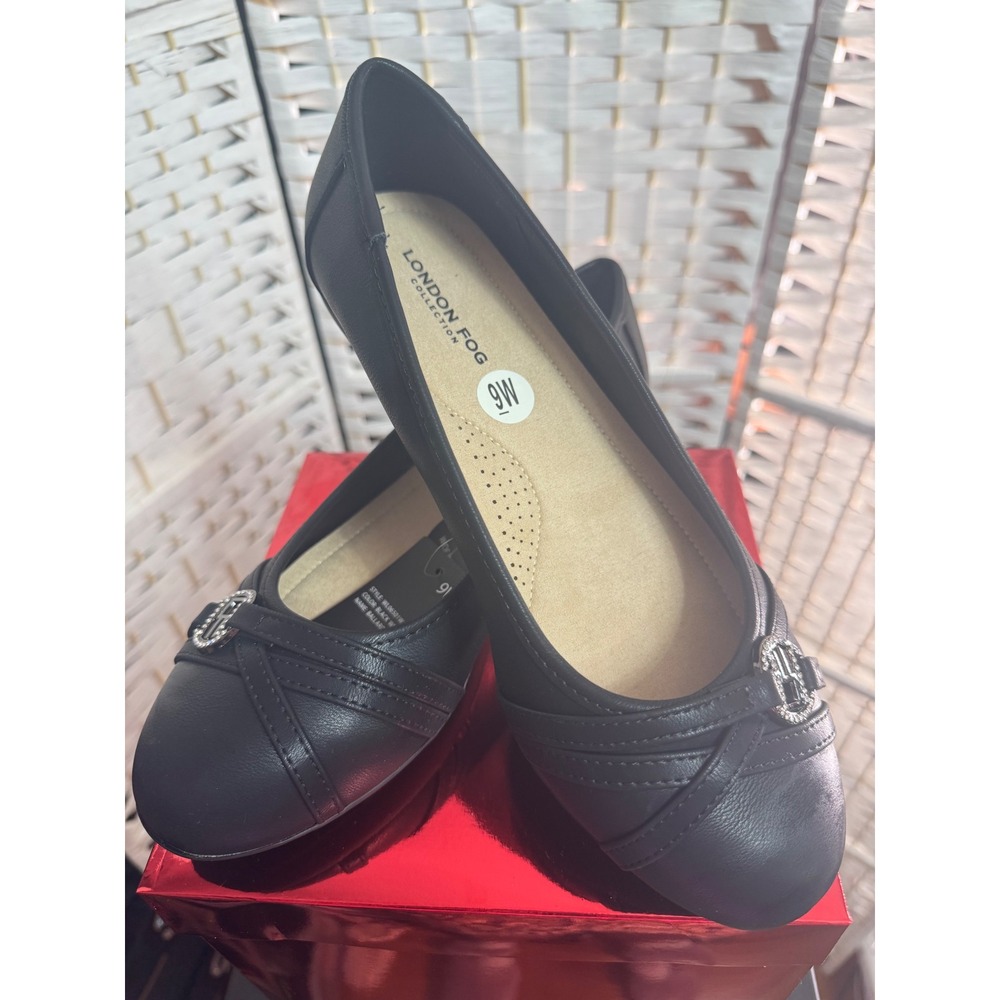 London Fog Wide Width Black Comfort Flats Rhinestone Accent Size 9W - Picture 3 of 9
